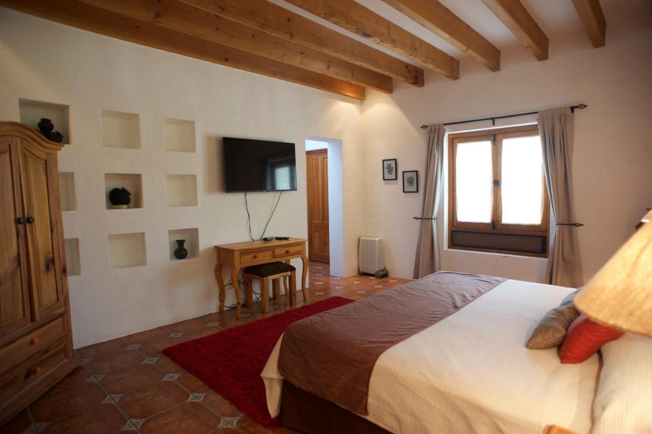 La Casona De Los Colibries El Pueblito  Bagian luar foto